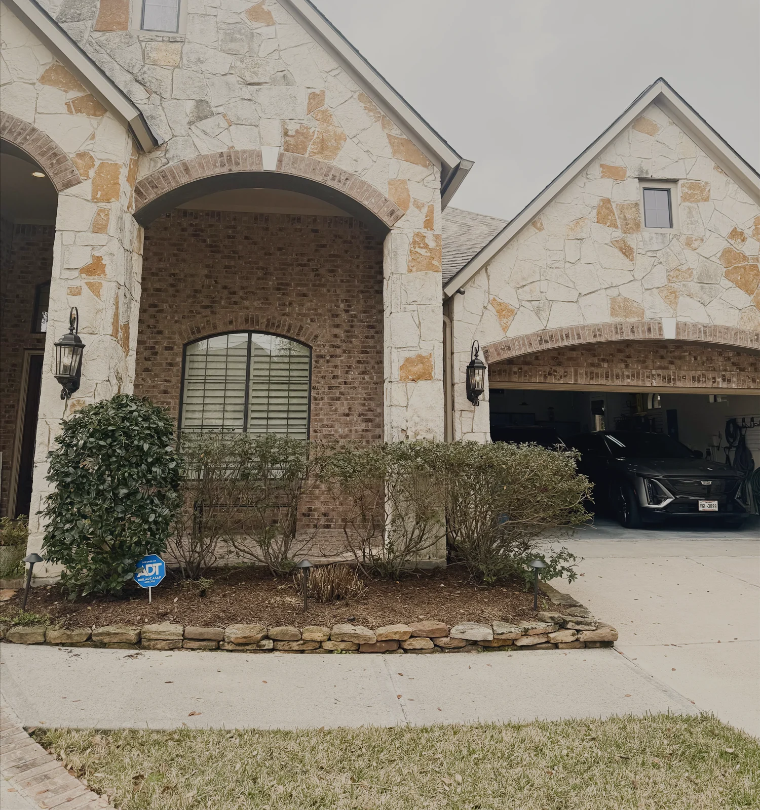 A stone-front Houston home cleaned by Double Tap